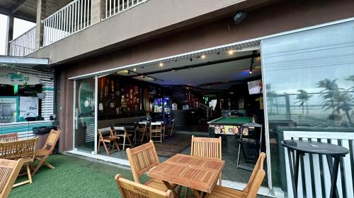 Aktivitas, Curvao Surf House in Guaruja