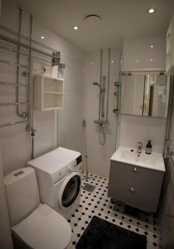 Modern 1BR apartment in idyllic Ullanlinna, Helsinki (photo 8)