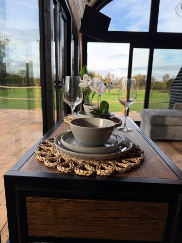 Luxury Lodge with Hot Tub next to Belfry Golf Course in 立馬斯頓