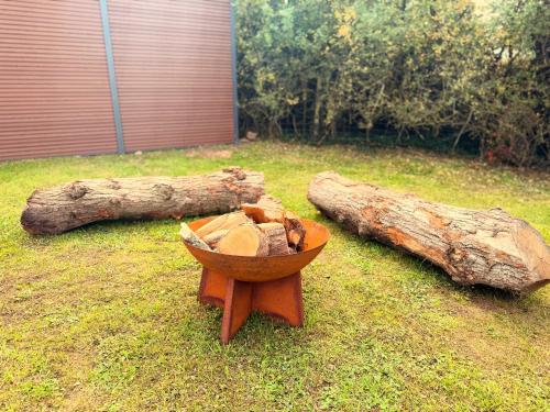 Luxury Lodge with Hot Tub next to Belfry Golf Course in 立馬斯頓