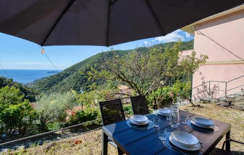Lovely Apartment In Semorile With House Sea View