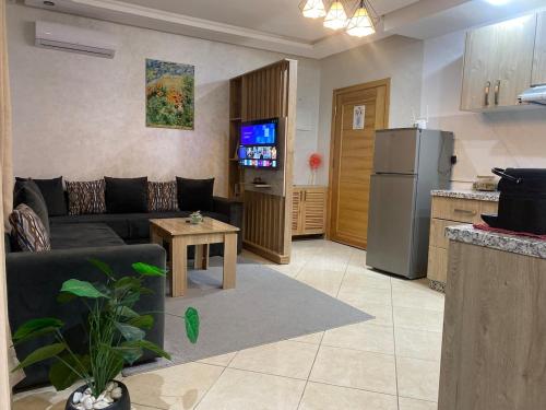 Modern studio with private garden