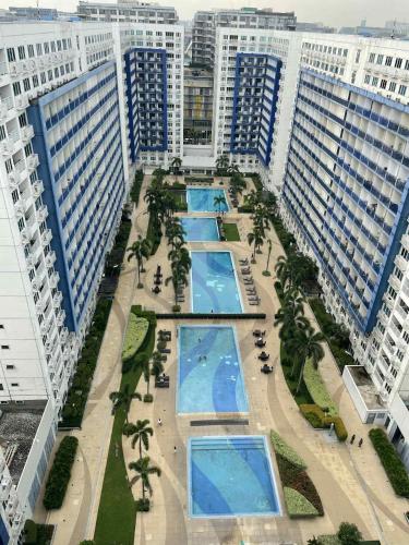 Sea Residence - Sea Breeze Staycation MOA Complex, Manila