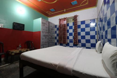 ห้องพัก, Capital O Honey Hotel in ฟาฟาดิห์