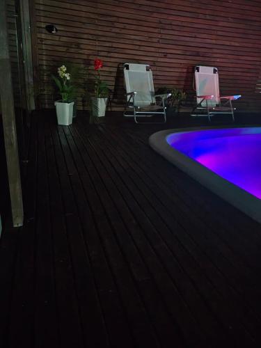 Rancho com piscina Alto do Ribeirão Floripa (Rancho com piscina Alto do Ribeirao Floripa) in Pedrita