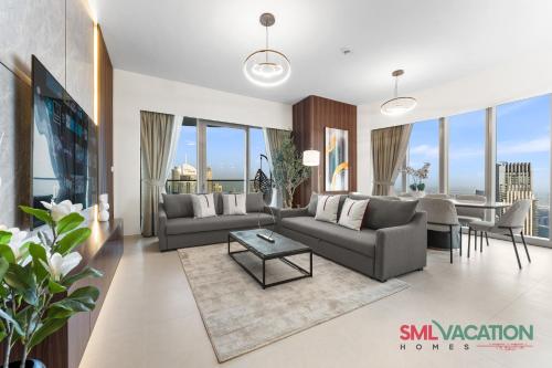 SML Vacation Homes - Sky High Apartments with Burj Khalifa and Dubai Fountain Views at Grande Signature Downtown Dubai - image 2