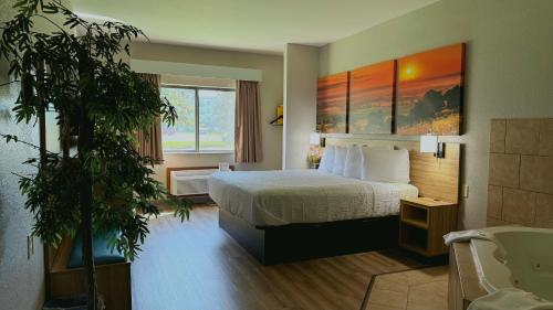 Spa, Days Inn by Wyndham Mankato in Mankato (MN)