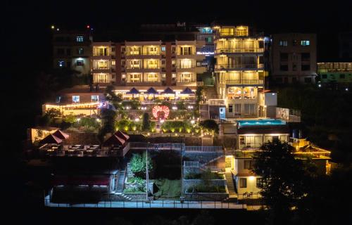 Exterior view, Village Highland Resort in Anantalingeshwar