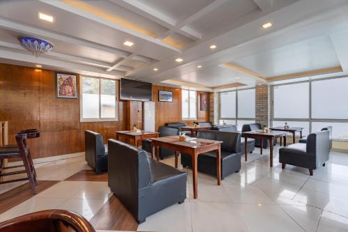 Restaurant, Village Highland Resort in Anantalingeshwar