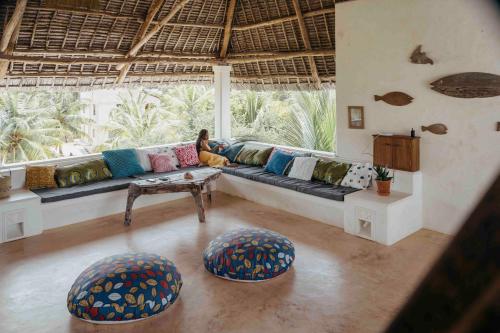 Mbibo House in the Shela Dunes in 라무 아일랜드