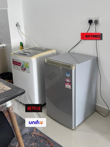 Netflix (SkyRed) B-12-36 Core Soho near KLIA