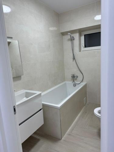 Apartament Nou in Inel 1