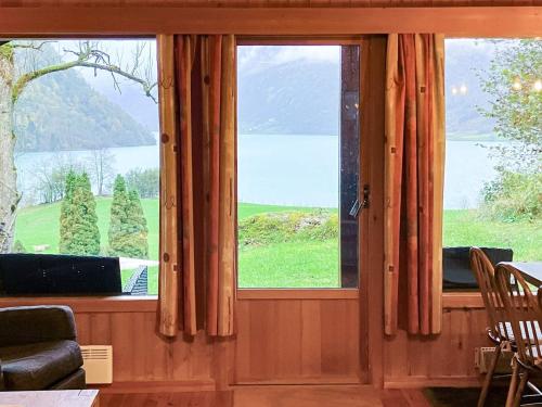 ทัศนียภาพ, 6 person holiday home in olden in โอลเดน