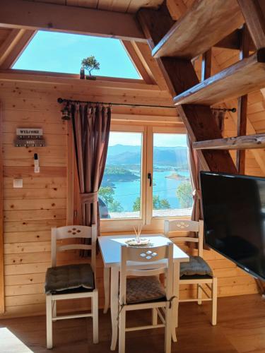 Lake house angela in Niksic