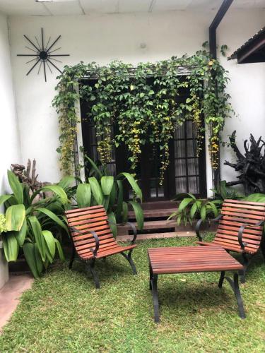 Katys Lodge in جا-إيلا