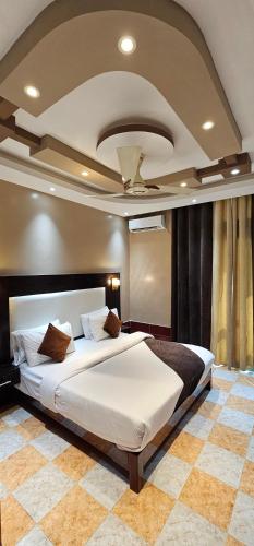 فندق سماء الإمارات (فندق سماء الإمارات) in Aden