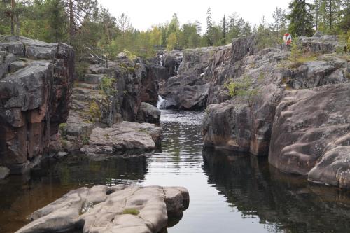 Myrkulla Lodge - image 8