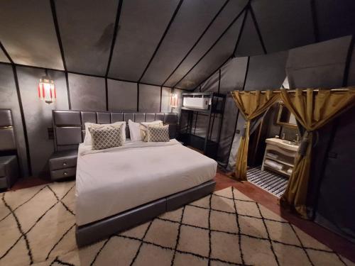 1 double bed