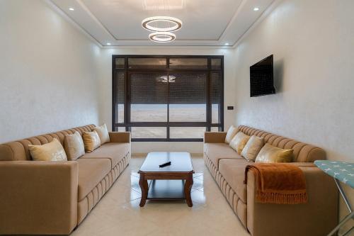 Ras El Ma Seaview Apartment Cap de l'eau Nador Saidia Wifi Klima مطلة على البحر