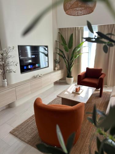 Stunning 1-Bedroom Apartment , Full Marina View, Dubaj