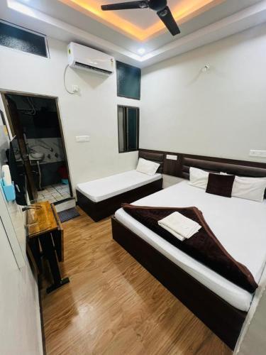 Hotel Advikaa