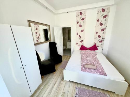 Furedi virag villa - image 4