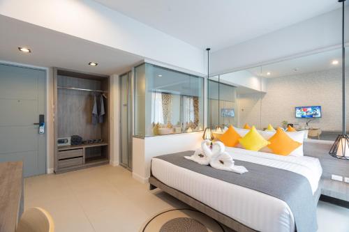 room detail thumbnail 0
