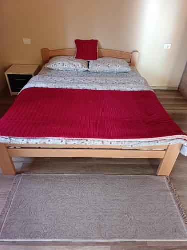 Mona apartman