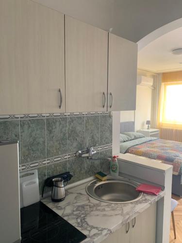 AprilStar apartment in รอตควาเรีย