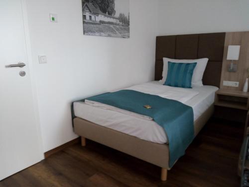 1 sofa bed