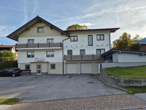  Haus Beutle, Unterkunft in Schladming