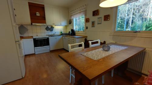 Facilities, Gasthus i Rojdafors in Gransjön