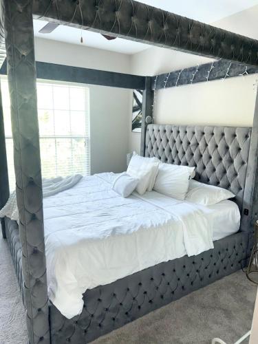 Luxe Haven in Northlake