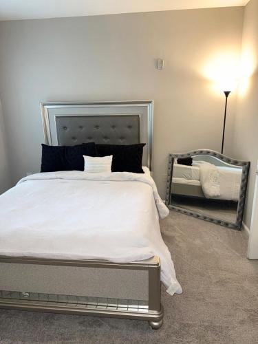 Luxe Haven in Northlake