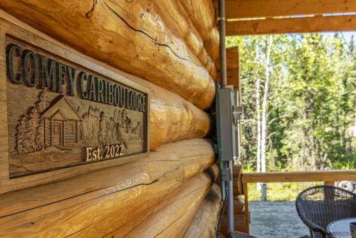 Iekārtas, Comfy Caribou Lodge in College (AK)