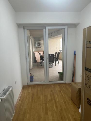 Cosmos apartment, Skopje (fotografie 3)