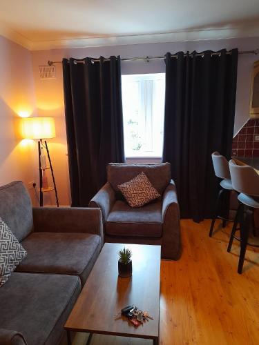 Kathleen's Apartment includes Car Parking in Barna