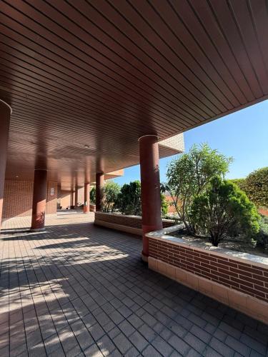 Enjoy the sun and pool in this fabulous apartment in فيلا دي فاليكاس