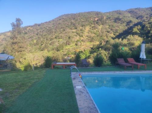 Úszómedence, Domo con Hot Tub Piscina Sauna incluido en el precio, Olmué (Domo con Hot Tub Piscina Sauna incluido en el precio, Olmue) in Quebrada De Alvarado