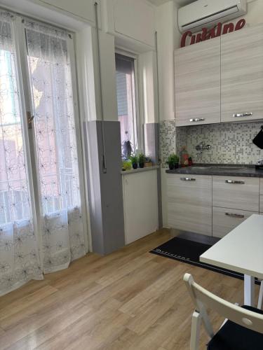 La casa nel vicolo-Casa Vittoria, Genova (foto 6)