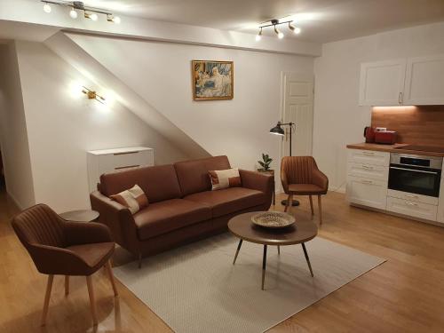 75m2 lichtdurchflutete 3 Zimmer Souterrain Wohnung in einem Neubau Villa, Mnichov (fotografie 4)