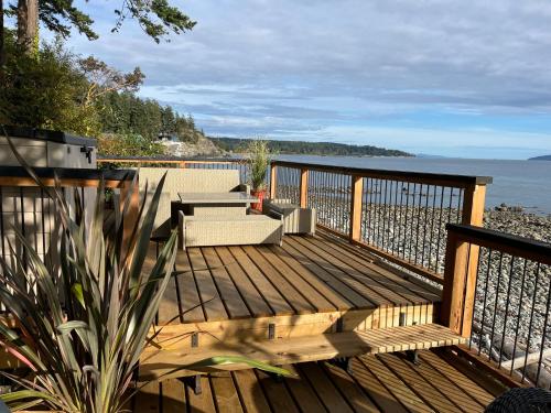 Malaspina Strait Cottage in พาวเวล ริเวอร์ (บริติช โคลัมเบีย)