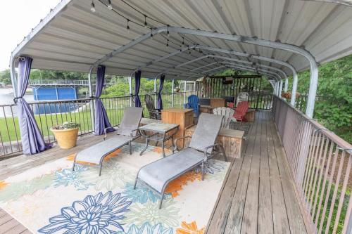 Létesítmények, Lazy Cove Waterfront Getaway on Lake LBJ! in Kingsland (TX)