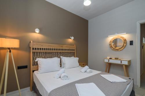2 bedrooms, 3 beds