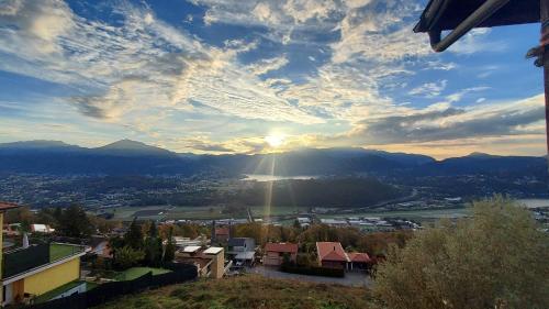 Two BIG entire apartments with stunning view in Agno