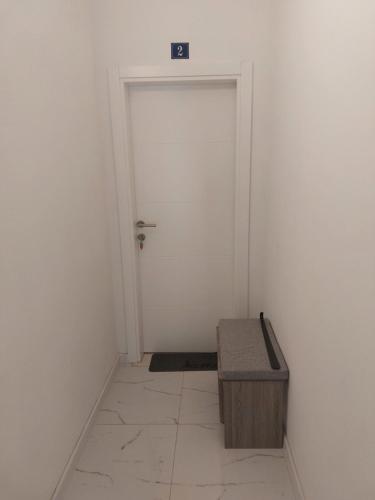 Rooms By the way M17 in Potoci