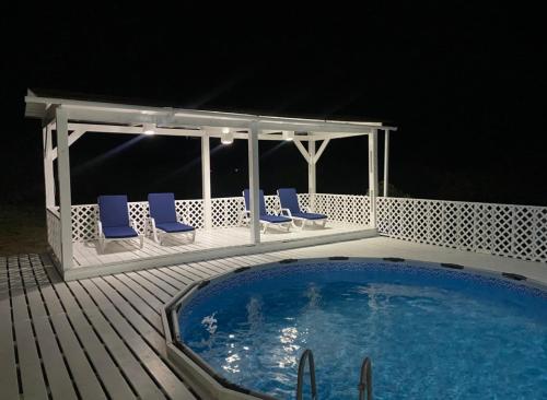 Bendishon Villa - 5 Bedroom Villa in Tera Kora