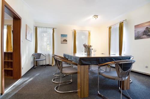 Vila Vlci Hora in Krasna Lipa