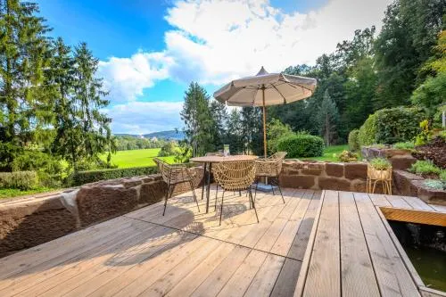 Ferienwohnung Villa Waldeck, Alleinlage - Eigene Sonnenterrasse - 70 m2 in Bad Kissingen, Deutschland
