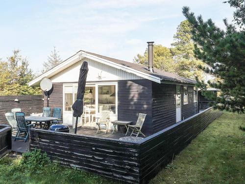 5 person holiday home in Hals-By Traum